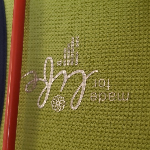 NWOT XL womens Made for Life - waffle knit shirt. - Picture 3 of 4